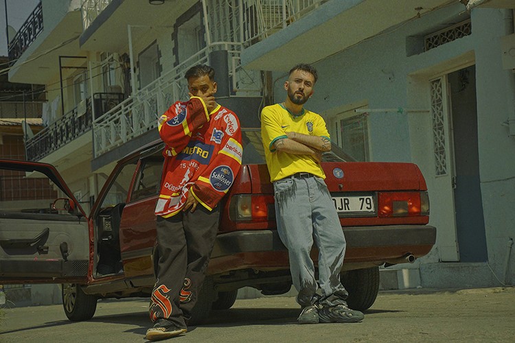 ''Gende'' yi dinleyicilerle buluşturdu