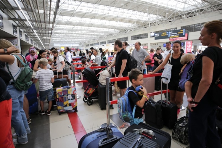 IATA'ya göre küresel hava yolu şirketlerinin bu yılki karı 30,5 milyar doları bulabilir