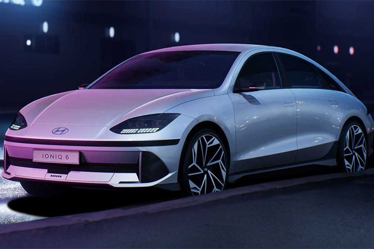 Hyundai, yeni IONIQ 6 modellerini tanıttı