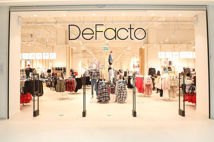 DeFacto'dan karne hediyesi koleksiyonu