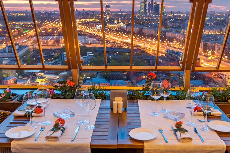 Moskova'da restoran ve eğlence yerleri kapatıldı