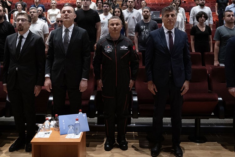 Uzay kongresi için "kampüs"e inildi