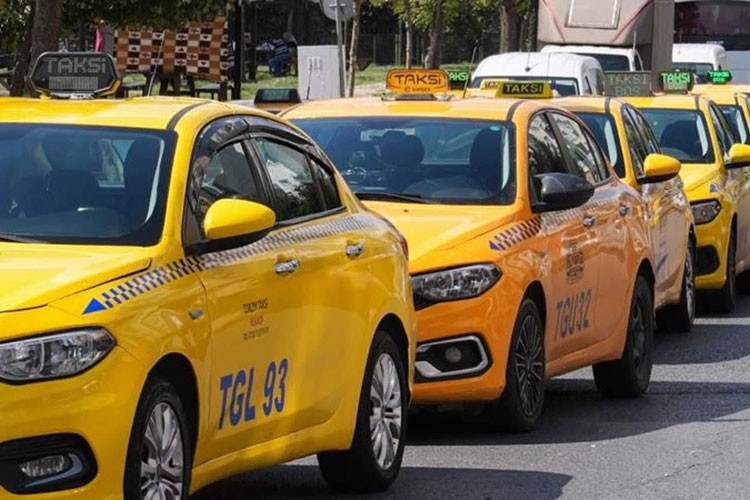 Taksicilerin yeni nesil ödeme kaydedici cihaz kullanma zorunluluğu