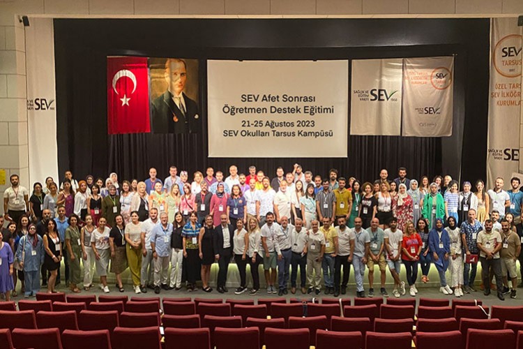 Öğretmen Destek Programı ile Eğitimcileri Destekliyor