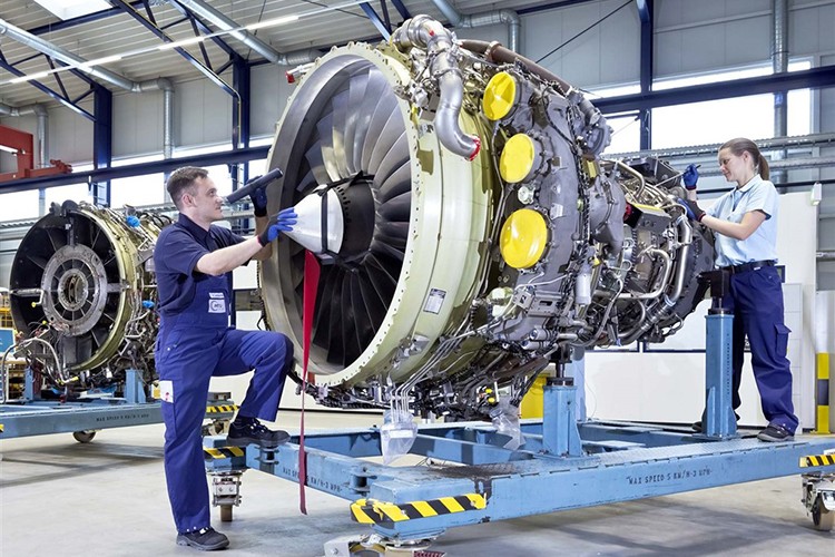 Avrupa'dan acil Türk hava personeli çağrısı