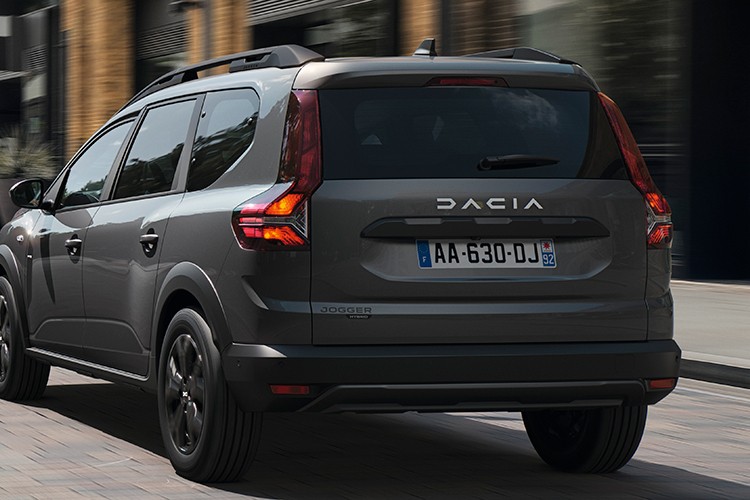 Dacia'nın ilk hibrit motoru Jogger Hibrit 140