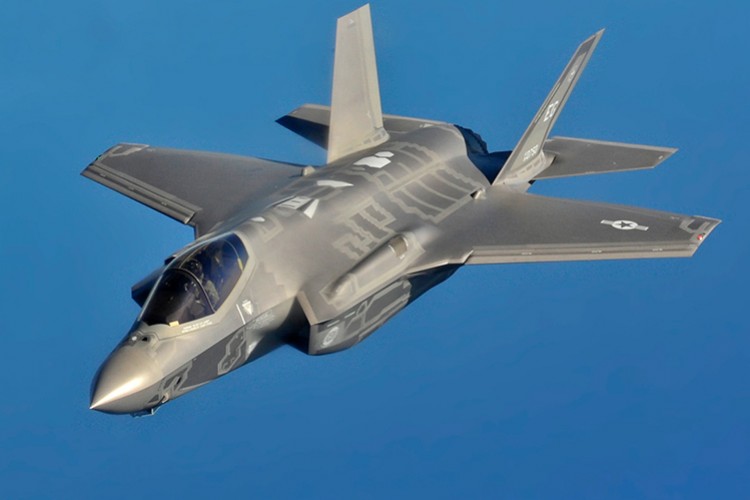 İsrail, ABD'den 25 adet F-35 savaş uçağı alacak