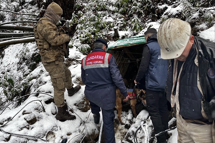 10 ruhsatsız maden ocağı kapatıldı