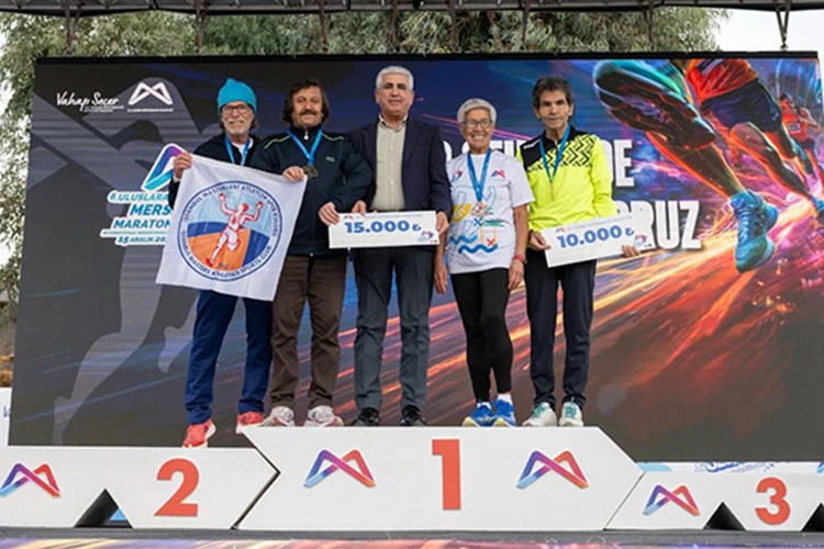 6. Uluslararası Mersin Maratonu'nda ödüller sahiplerini buldu
