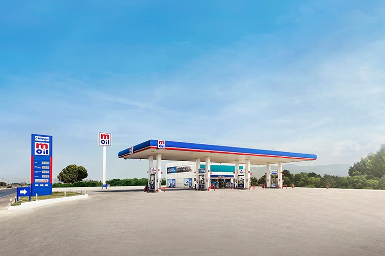 M Oil İstasyonları'ndan 400 TL ParafPara hediye