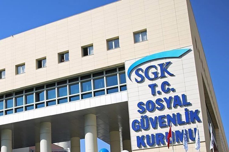 SGK'ye e-Devlet'ten 305 milyon başvuru