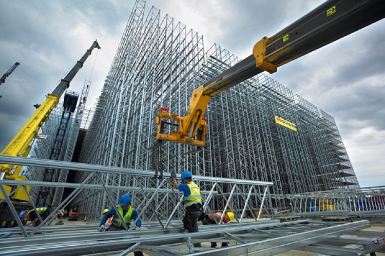 Rusya'ya inşaat çıkarması