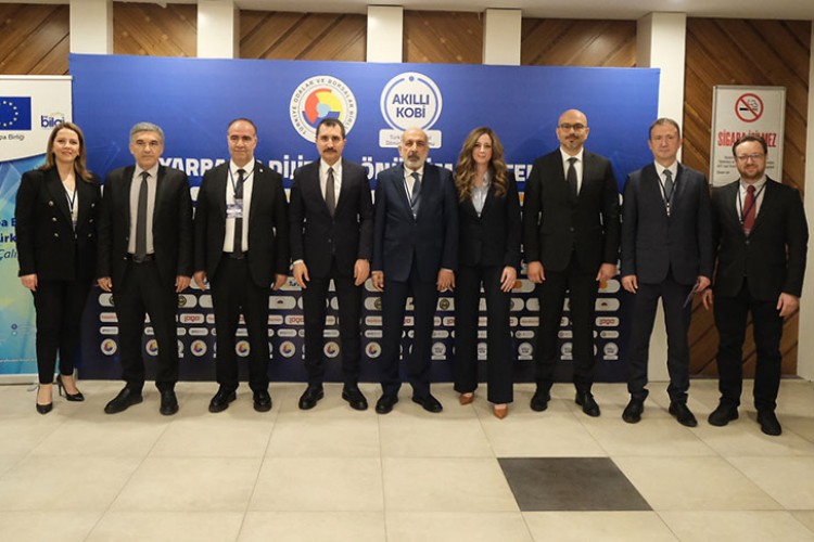 Dijital Dönüşüm Konferansı Diyarbakır'da gerçekleşti