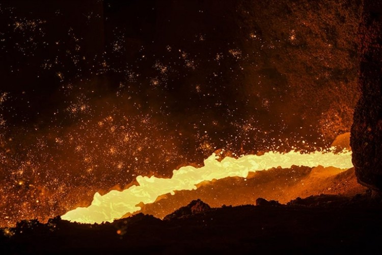 Küresel ham çelik üretimi geçen yıl sabit kaldı