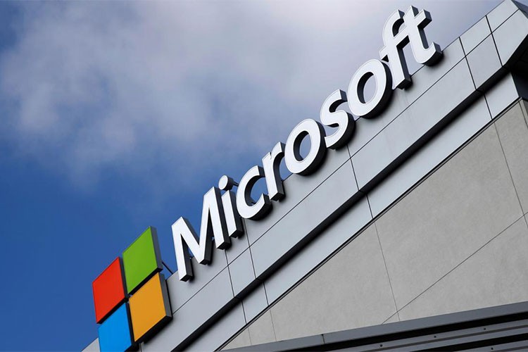 Microsoft, Hindistan'da 3 milyar dolarlık yatırım planlıyor