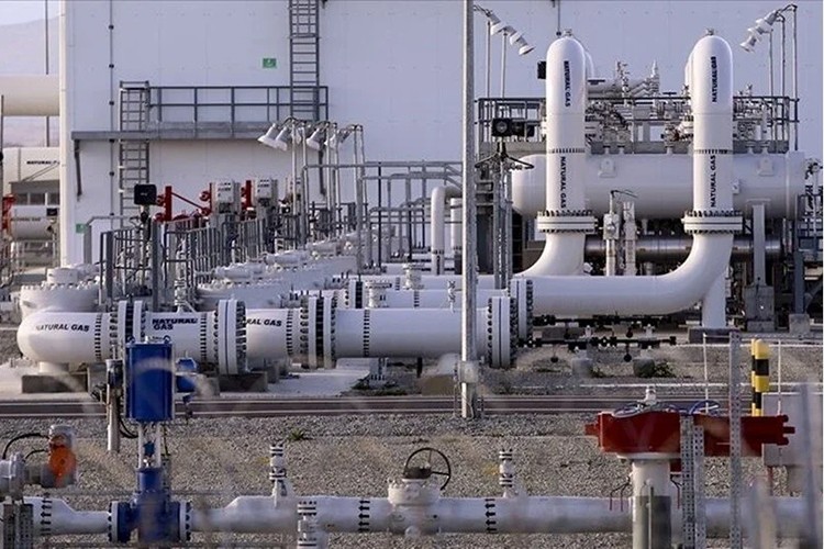 Avrupa'da gaz fiyatları enerji krizi öncesindeki seviyeye dönüyor