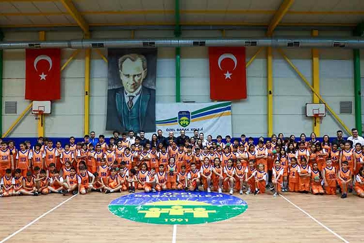 Çocuklara özel basketbol kampları