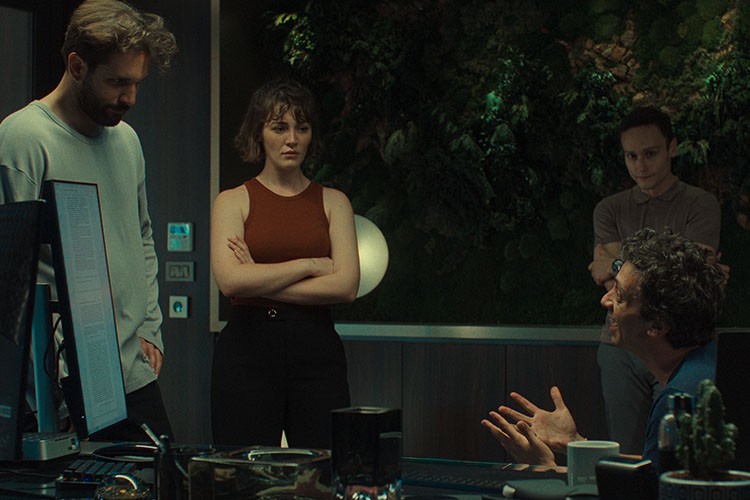 Netflix, Kübra'nın çarpıcı 2. sezonunun resmi fragmanını paylaştı