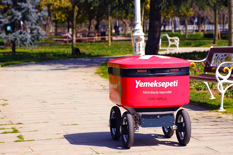 100 TL Kupon Hediyesiyle YEBO, Yeniden Yollarda