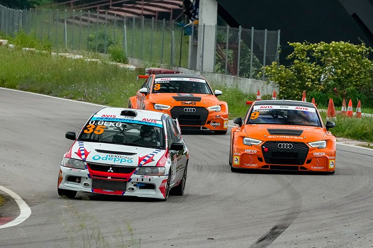 Körfez'de Aksiyon Dolu Hafta Sonu