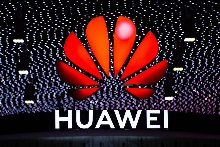 Huawei, ABD'yi sallıyor