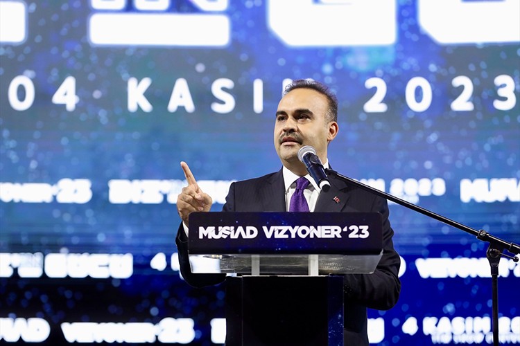 "Ülkemiz teknoloji geliştirme yolculuğunu sürdürüyor"