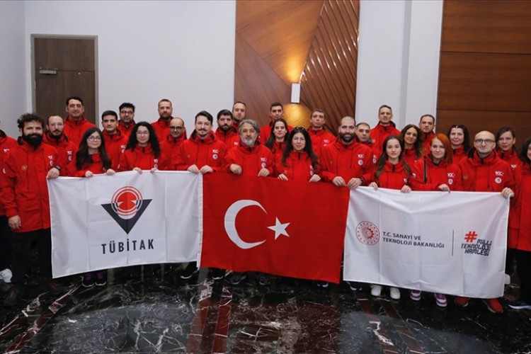 Türk bilim heyeti 8. kez Antarktika yolunda