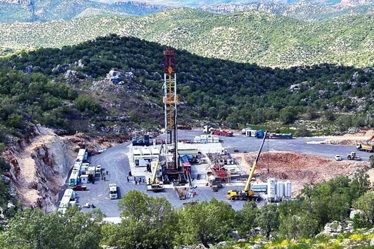 Gabar'da günlük petrol üretimi 83 bin 300 varile ulaştı