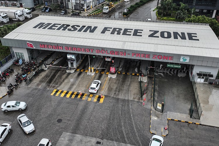 Mersin Serbest Bölgesi'nin 3 aylık ticaret hacmi 943 milyon dolar oldu