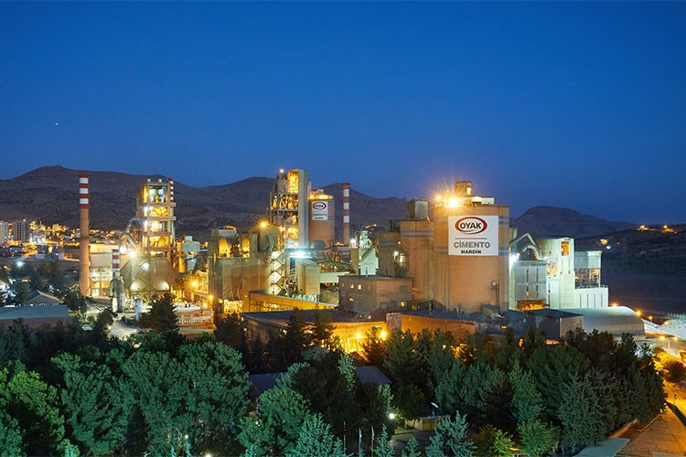 OYAK Çimento üçüncü çeyrekte %17 büyüdü