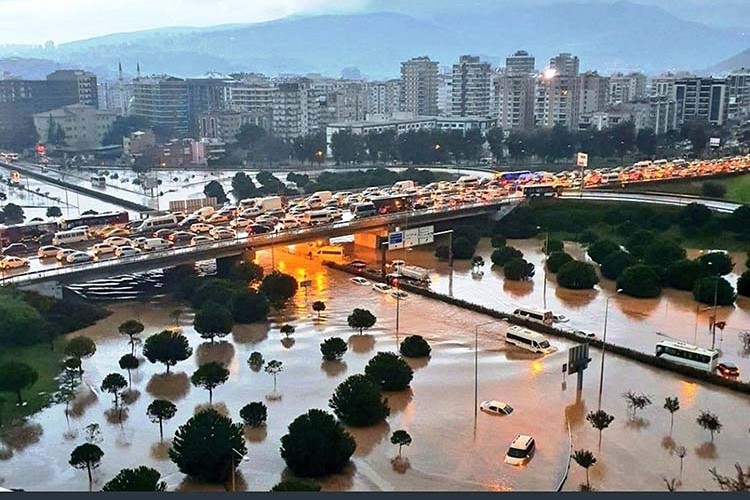 Sel afetine 3 bin dosya