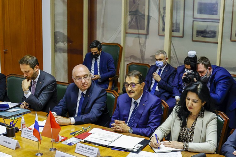 Doğalgaz taşınmasında olumlu görüşmeler