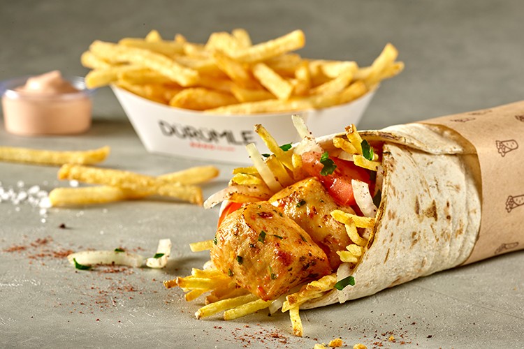 Dürümle Silivri Vega AVM'de yeni restoranını açtı