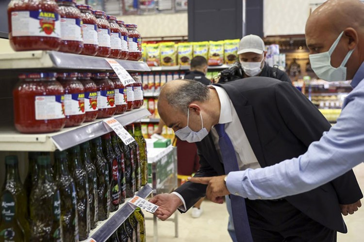 Marketlere gözaltı baskısı genişliyor