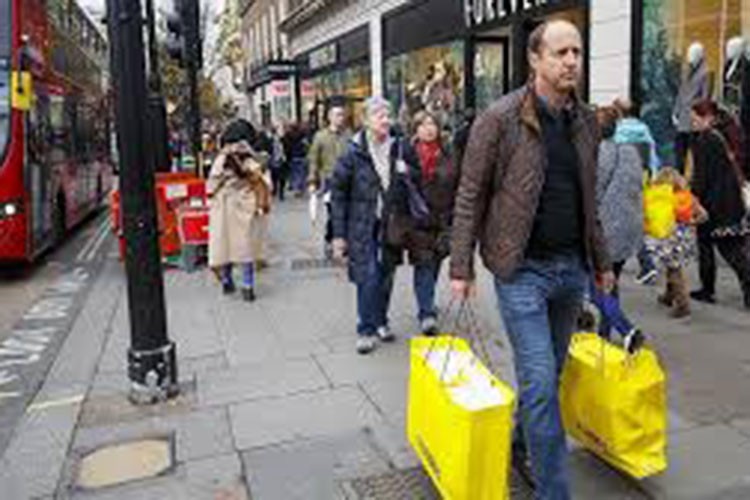 İngiltere'de hizmet sektörü en düşük seviyede