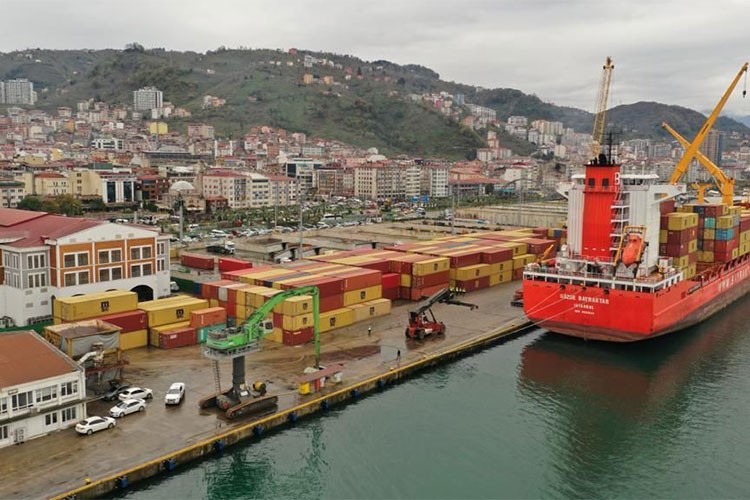 Giresun'dan 942 milyon dolarlık ihracat gerçekleştirildi