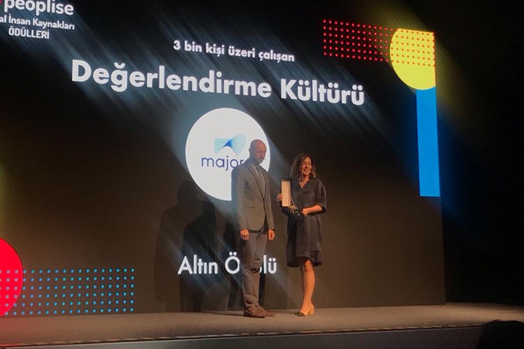Peoplise Dijital İnsan Kaynakları Ödülü'nün sahibi oldu