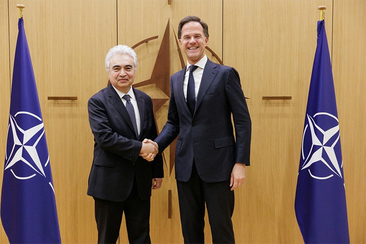 Yatırımlarla LNG fiyatlarının düşmesi bekleniyor