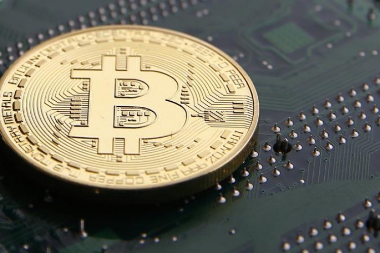 Bitcoin'in fiyatı rekor tazeledi