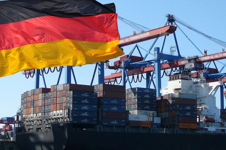 Almanya'nın ABD'ye dış ticaret fazlası rekor seviyede
