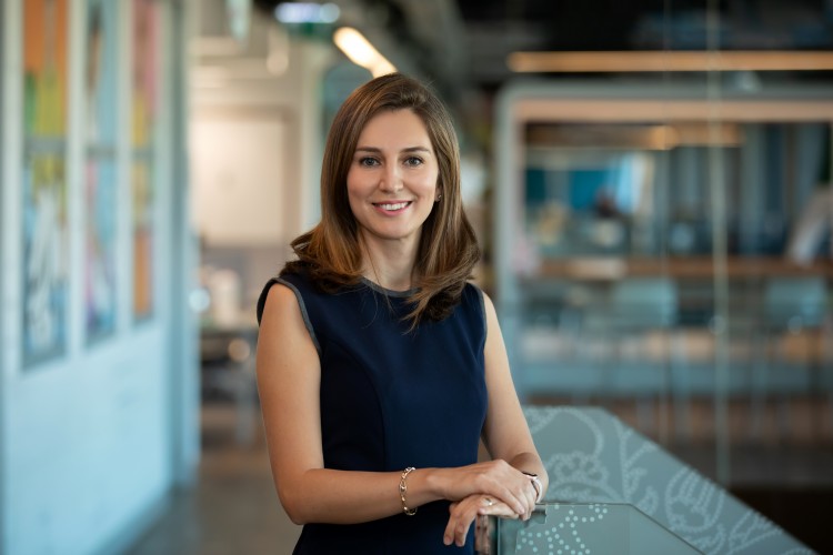 Kadın Liderlerin Gücüyle Büyüyen P&G Türkiye'de Bayrak Değişimi