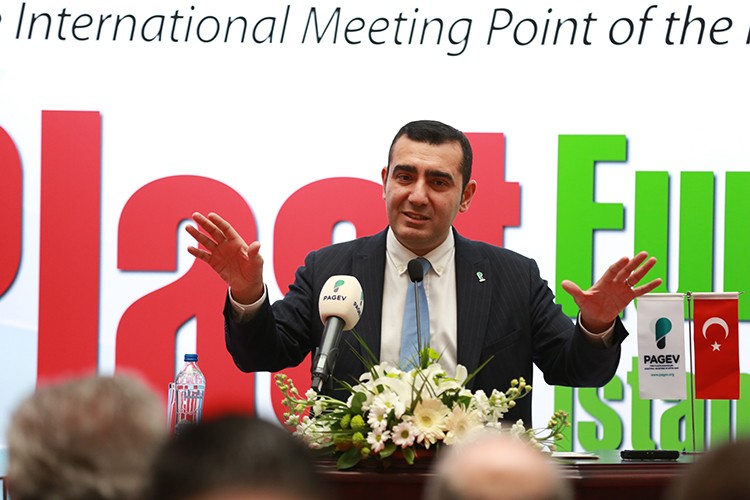 1087 firma ile rekor kırdı