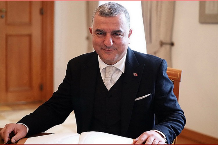 "Vize meselesi Alman makamlarıyla görüşmelerimizde birinci konu"