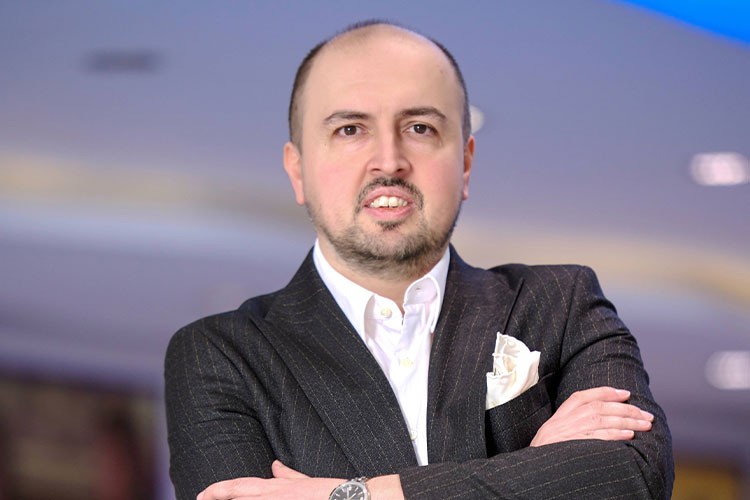 Yeni İnci Doğu Avrupa'ya açılıyor