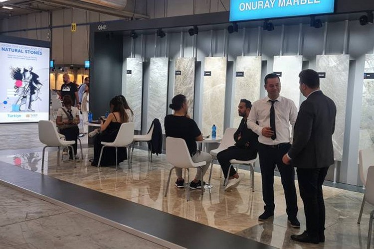 Ermaş'tan Marmomac'ta Tyana ve Spica Çıkartması