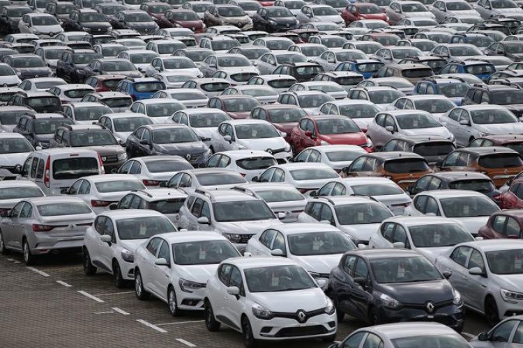 Yurt dışına gönderilen araçların yarısı Kocaeli'de üretildi