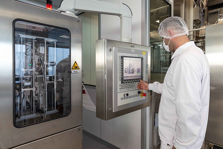 İlaçlarının Yerli Üretimi için Dev Yatırım