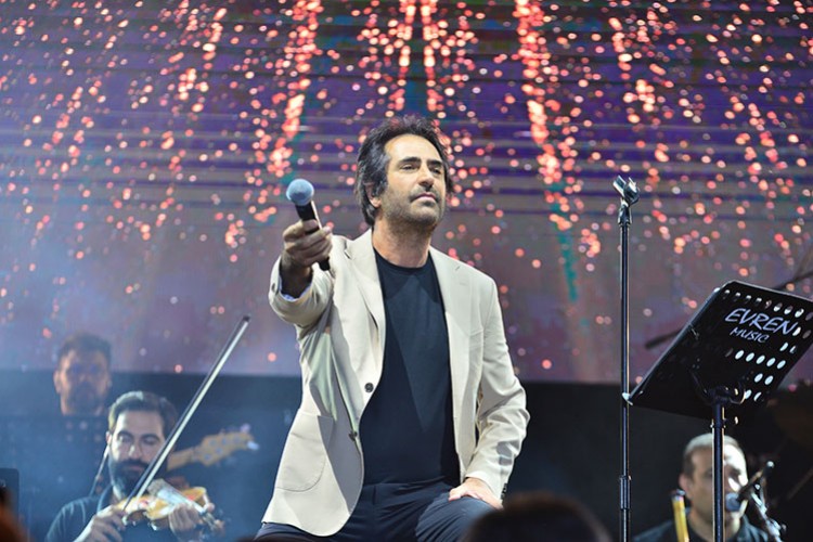 "Biz bitti demeden yaz bitmez"