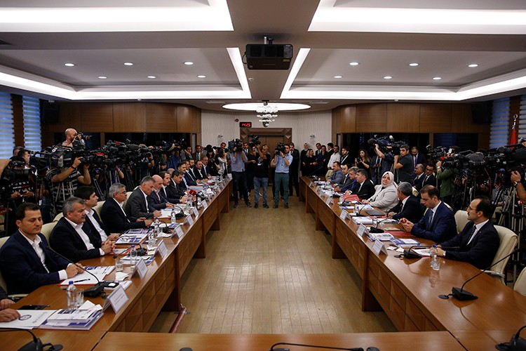 Zam pazarlığı başladı