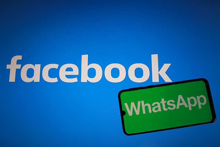 WhatsApp geri adım attı